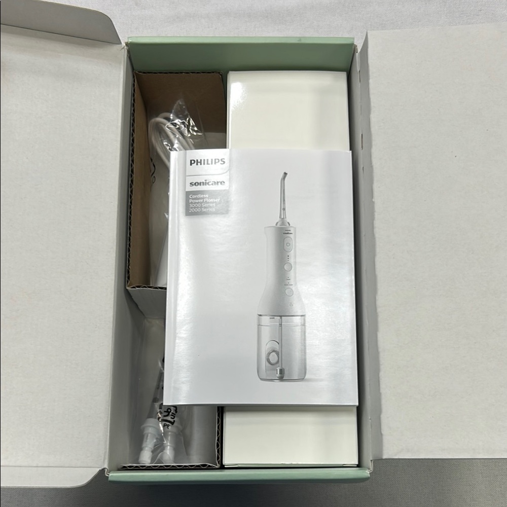 Philips Sonicare Cordless Power Flosser - Picture 5 of 7
